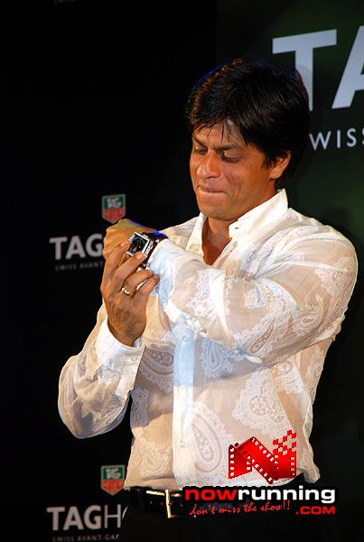 Shahrukh Khan unveils his Tag Heuer DON watch Pictures nowrunning